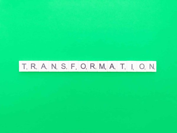 Titre alternatif: "Le tourisme comme outil de croissance personnelle : comment les voyages peuvent transformer notre vision du monde"