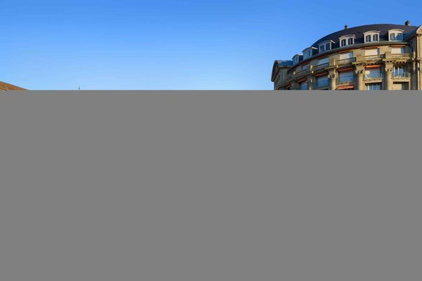 Où apprendre l'art ancestral du tatouage tribal dans les îles du Pacifique Sud ?